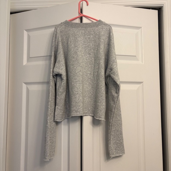 aerie Gray Cropped Crewneck Sweatshirt, Size XS - Picture 6 of 9